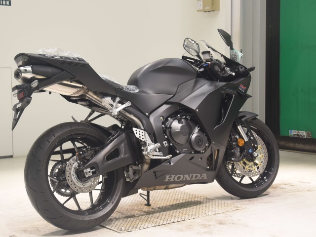 Honda CBR600RR — фото 5