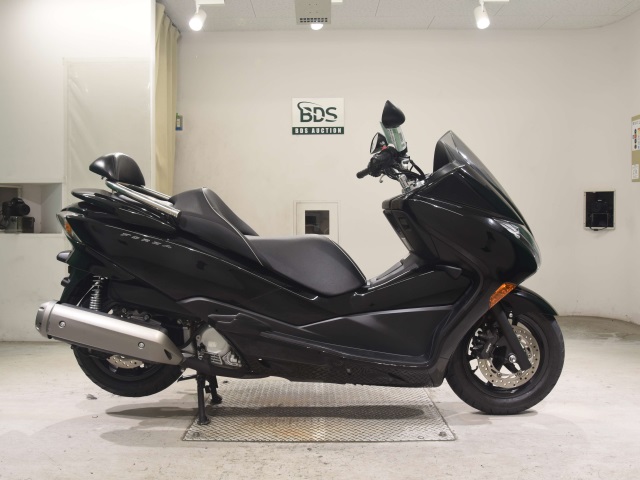 Honda FORZA