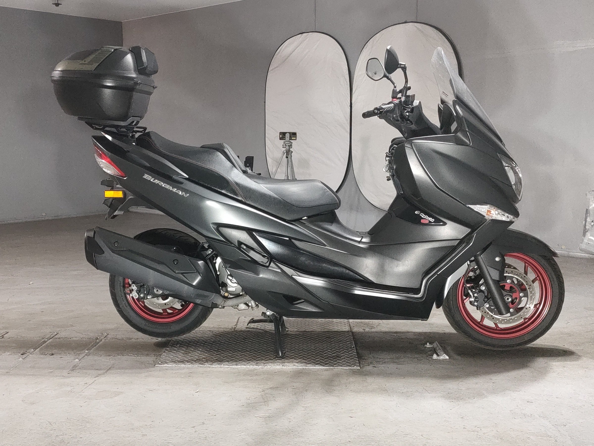 Suzuki BERGMAN 400