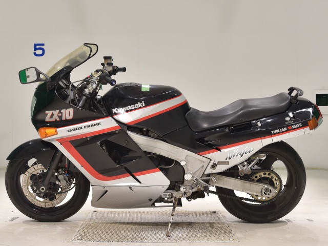 Kawasaki ZX-10 — фото 2