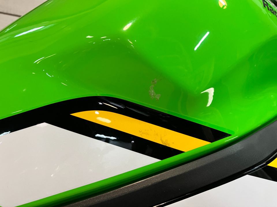 Kawasaki NINJA ZX-4RR — фото 18