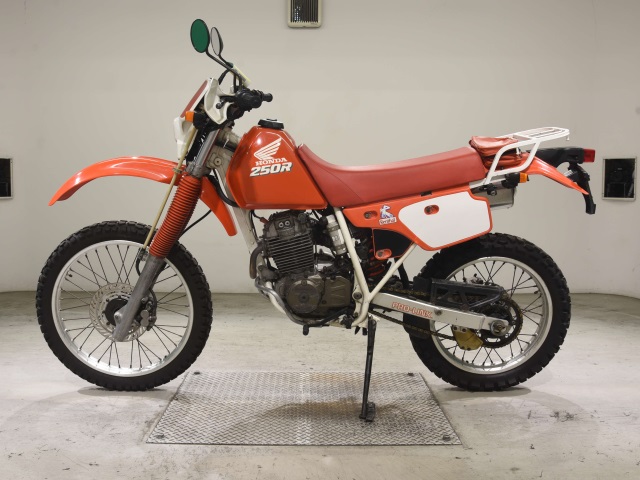 Honda XLR250R — фото 2
