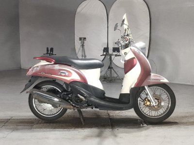 Yamaha FIENO