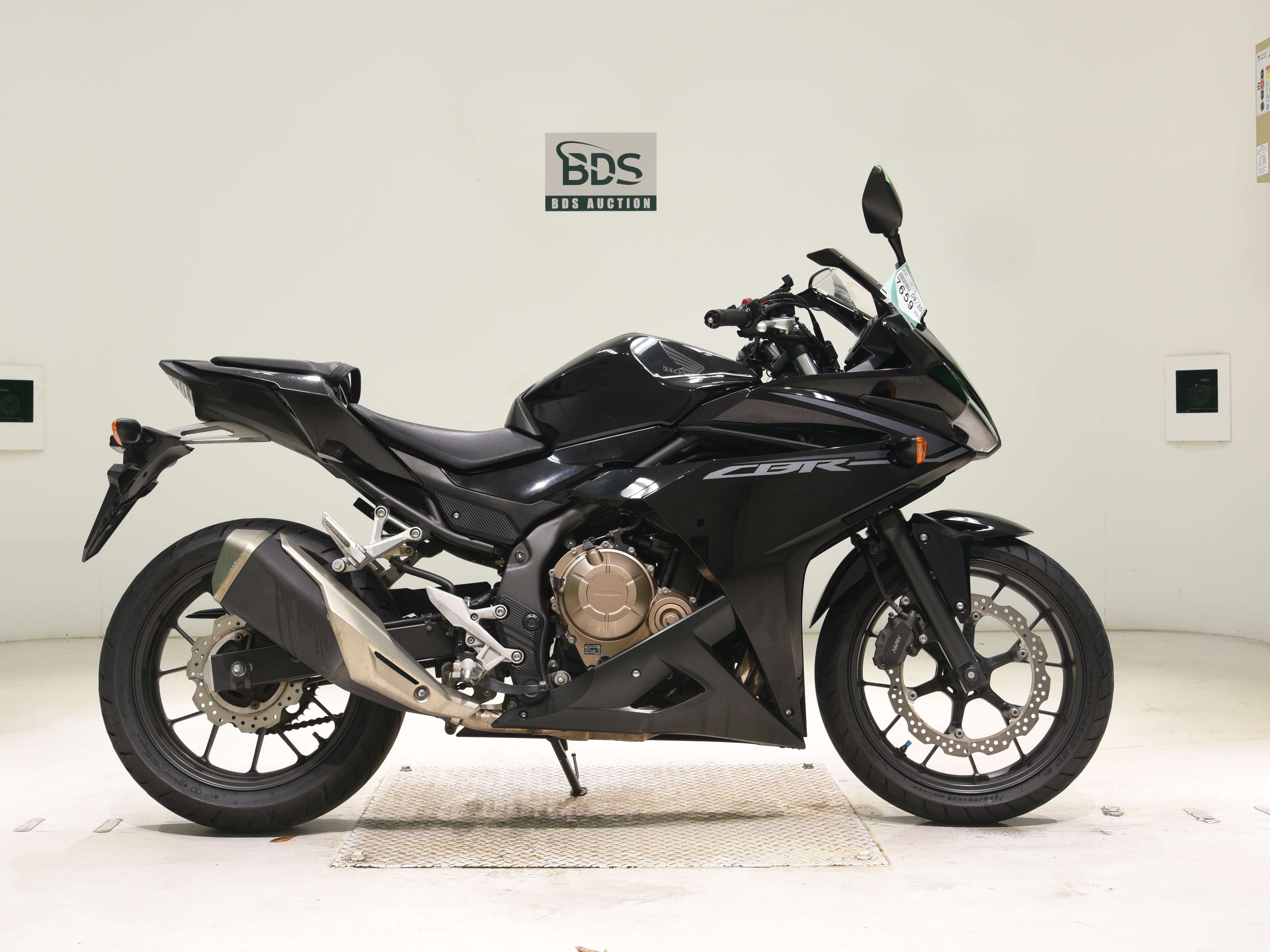 Honda CBR400R