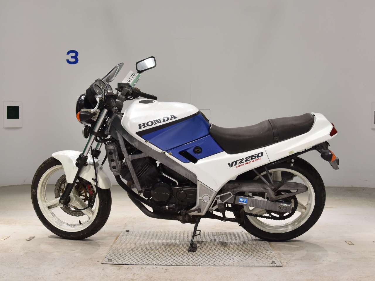 5216] Honda VTZ250 - MC15-1056635