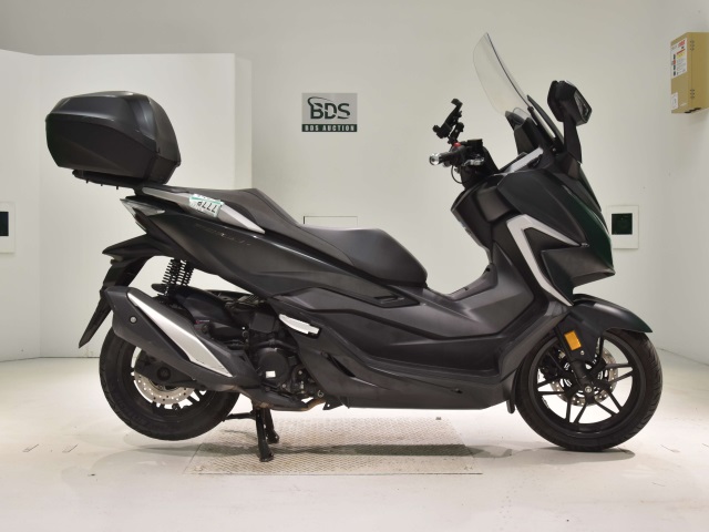 Honda FORZA
