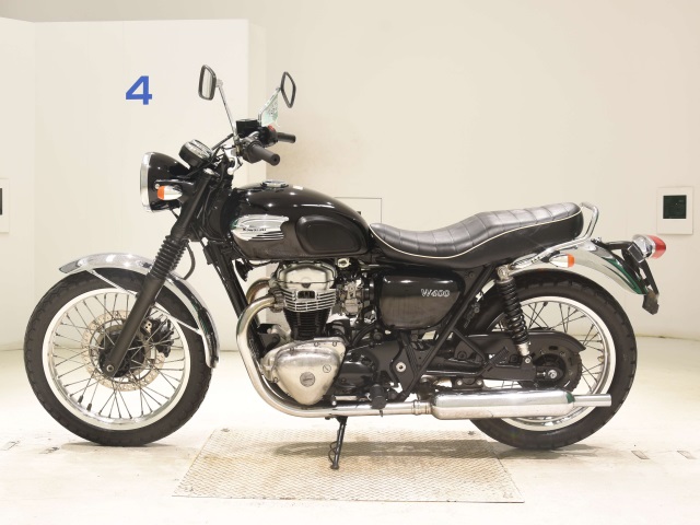 Kawasaki W400 — фото 2