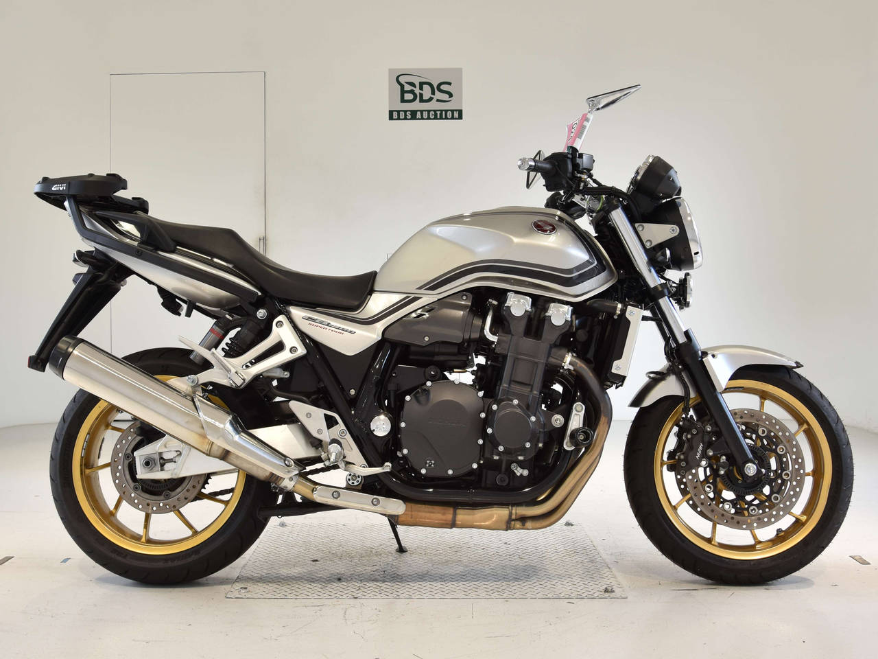 cb1300 車・バイク・自転車 CB1300SF SC54 08-13 ヨシムラ サイクロン