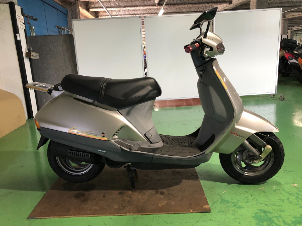 Honda LEAD90