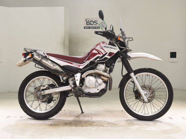 Yamaha SEROW XT250