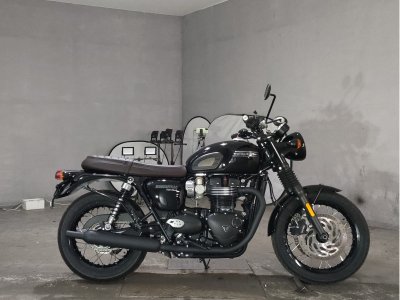 Triumph T120 BONNEVILLE