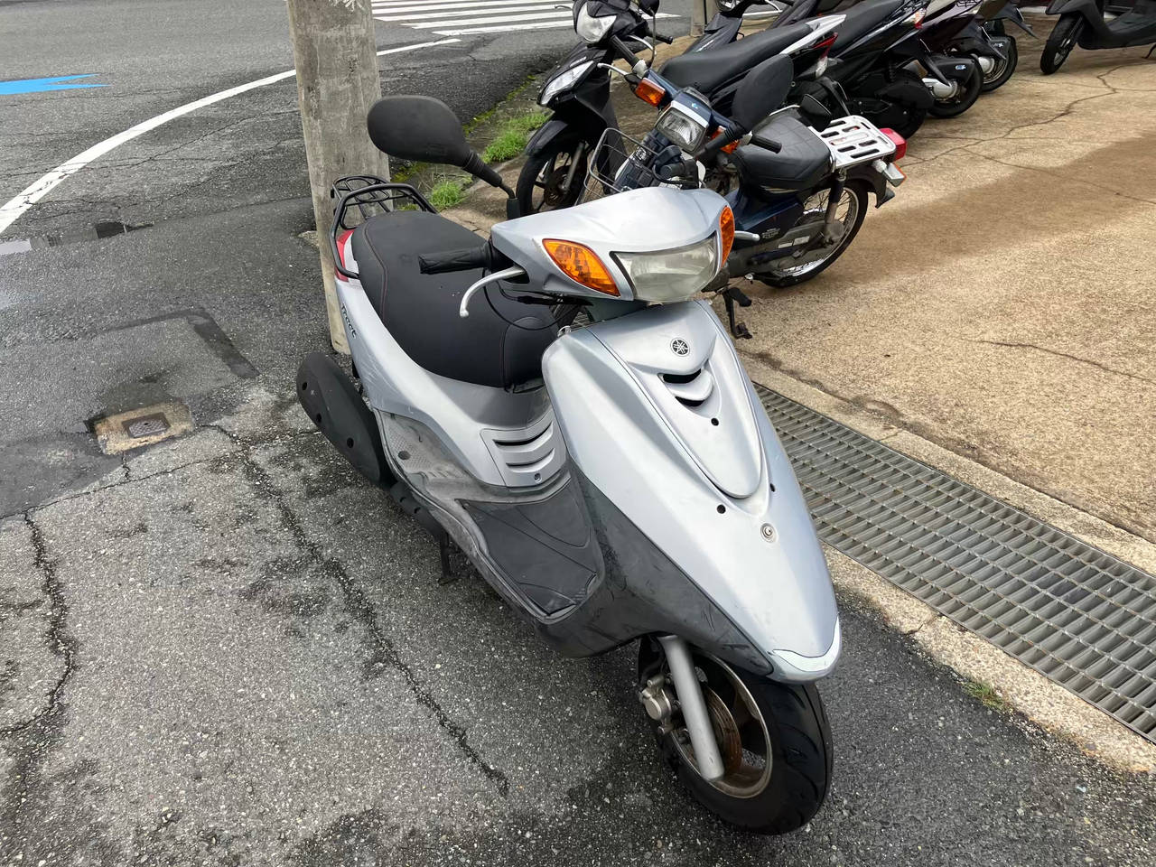 Yamaha AXIS TREET