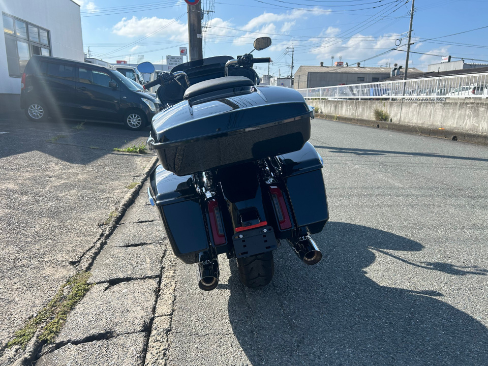 HD FLTRX ROAD GLIDE LIGHT — фото 22