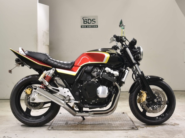 Honda CB400SFV