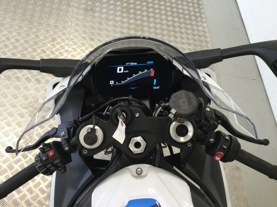 BMW S1000RR — фото 5