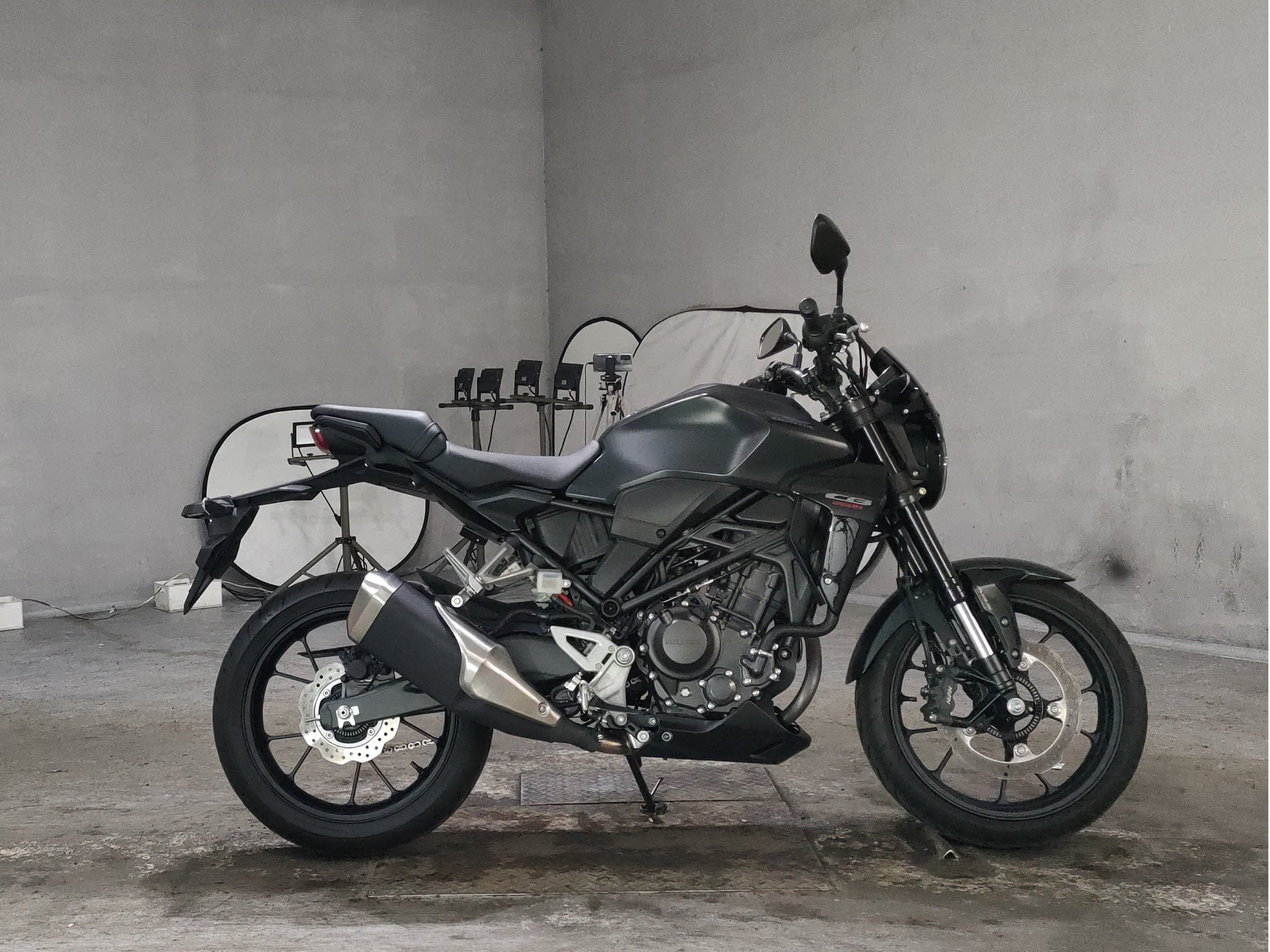 Honda CB250R