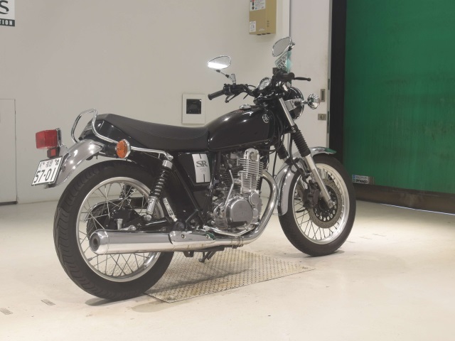 Yamaha SR400 — фото 5