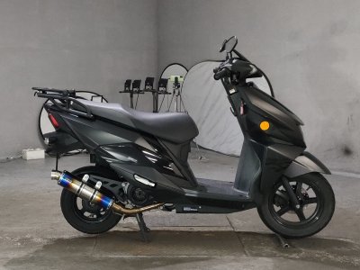 Suzuki AVENIS125