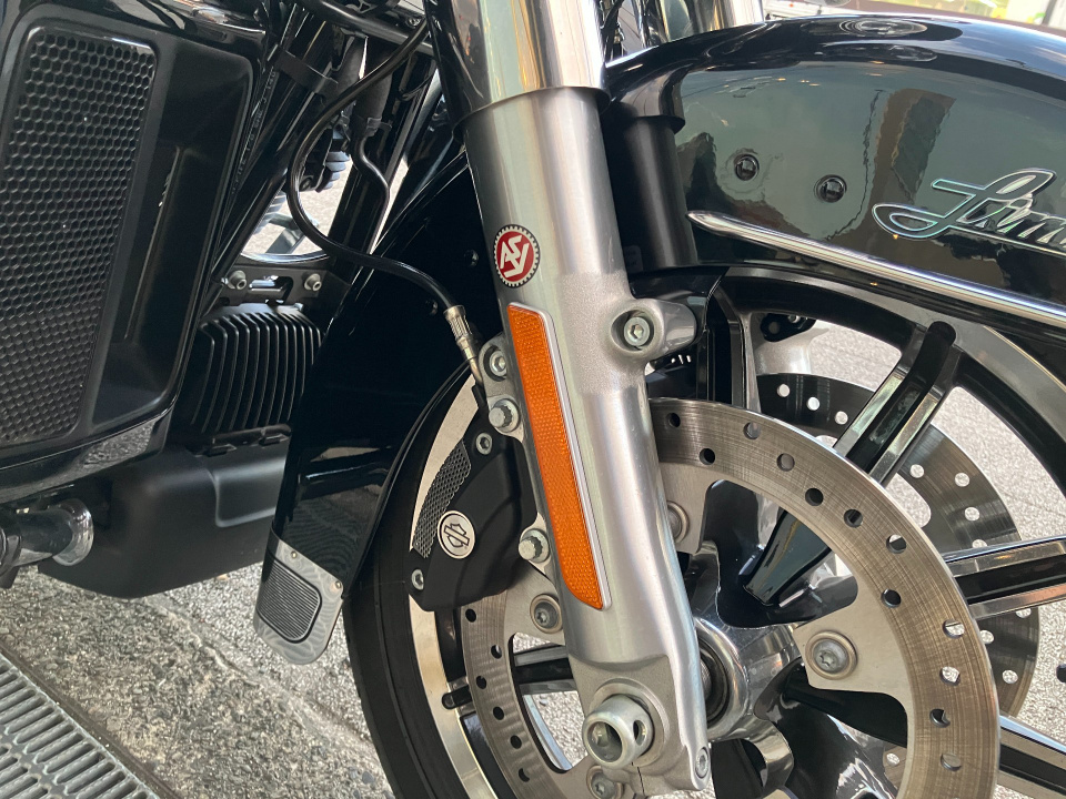 HD ELECTRA GLIDE FLHTK1690 — фото 11