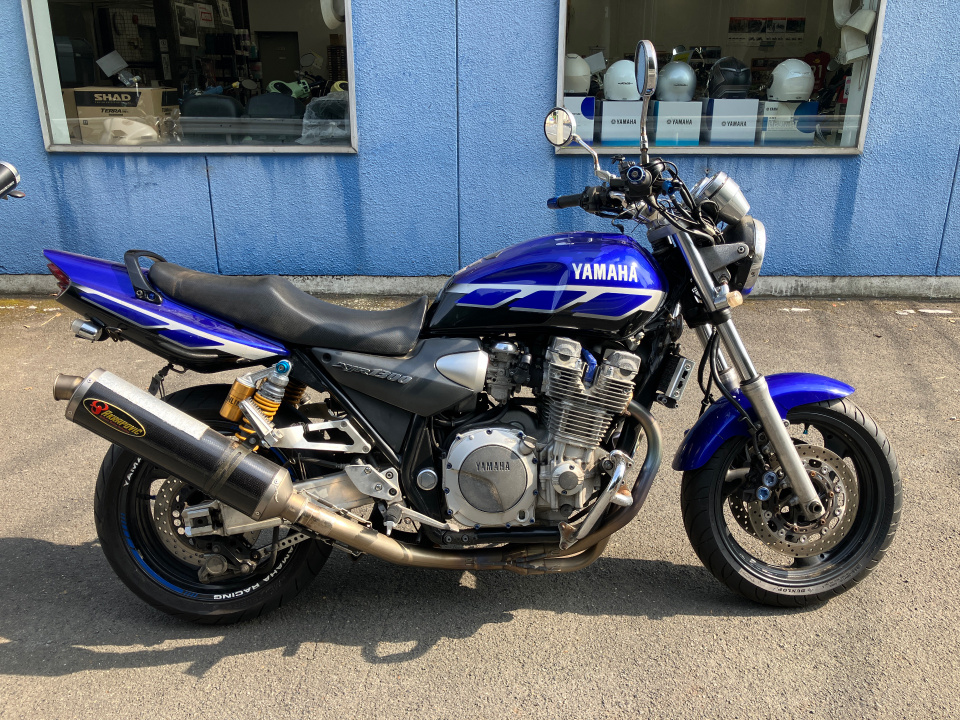 Yamaha XJR1300