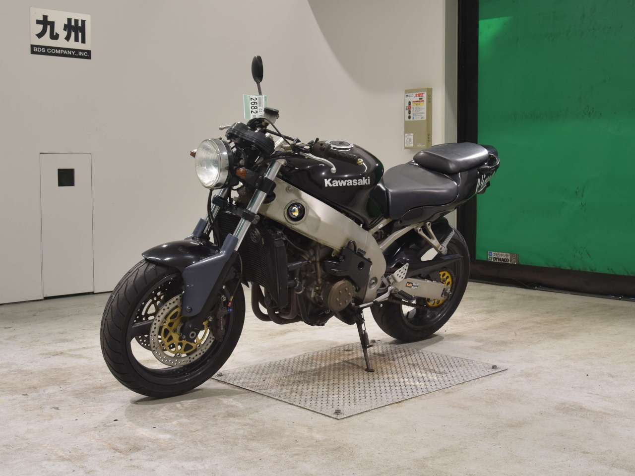 2682] Kawasaki NINJA ZX-9R - JKAZX900CCA019330