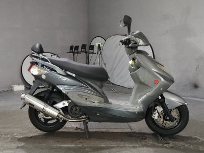 Yamaha CYGNUS 125X