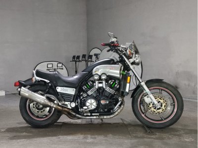 Yamaha V-MAX1200
