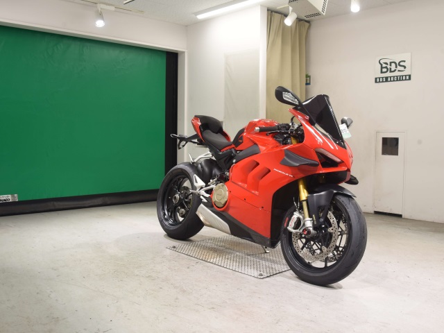 Ducati PANIGALE V4S — фото 3