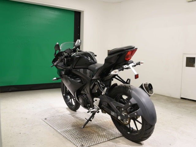 Suzuki GSX-R125A — фото 6