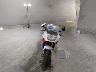 Honda VFR400R — фото 3
