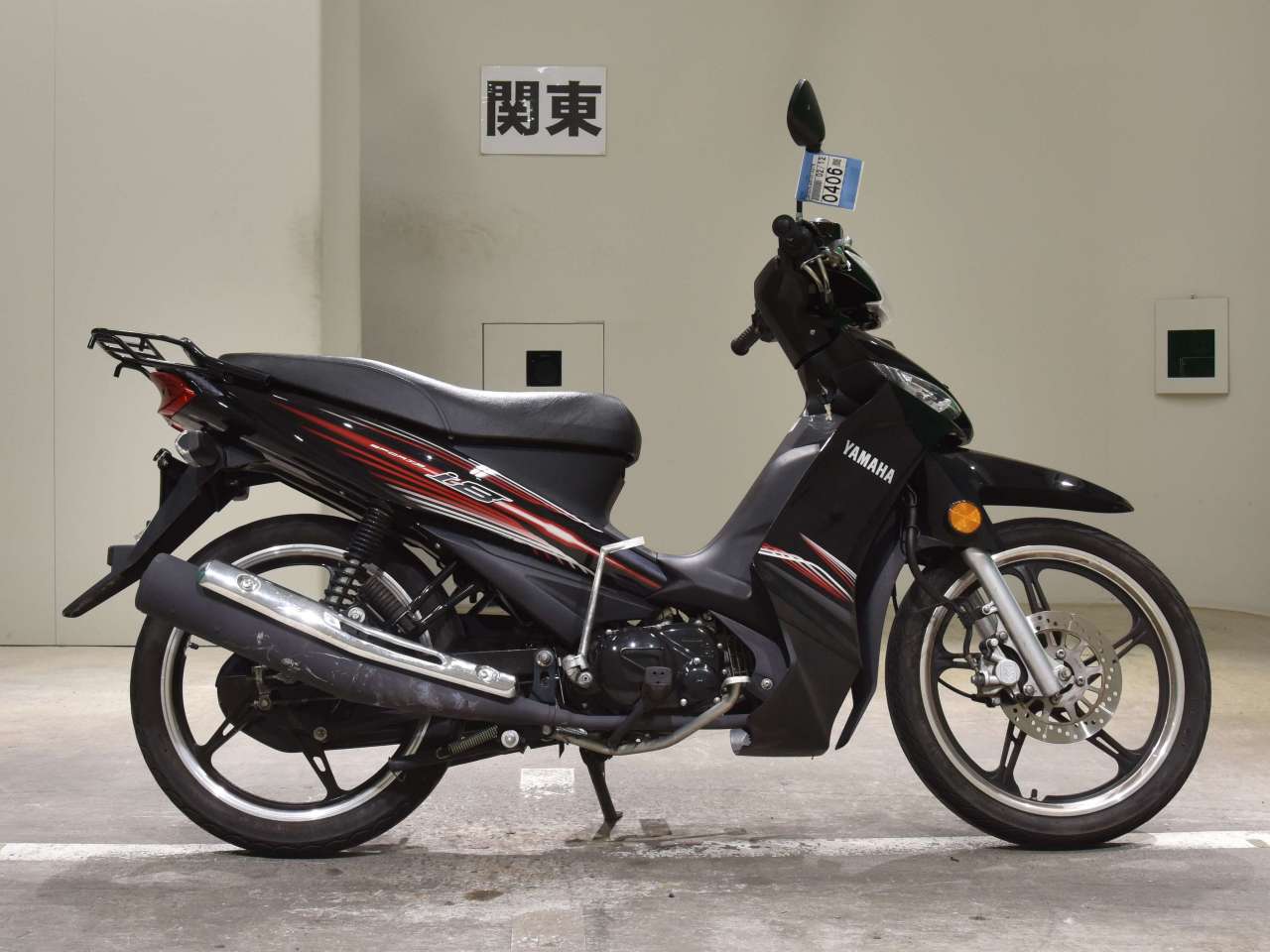 Yamaha I8 115