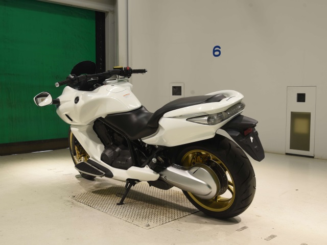 Honda DN-01 — фото 6