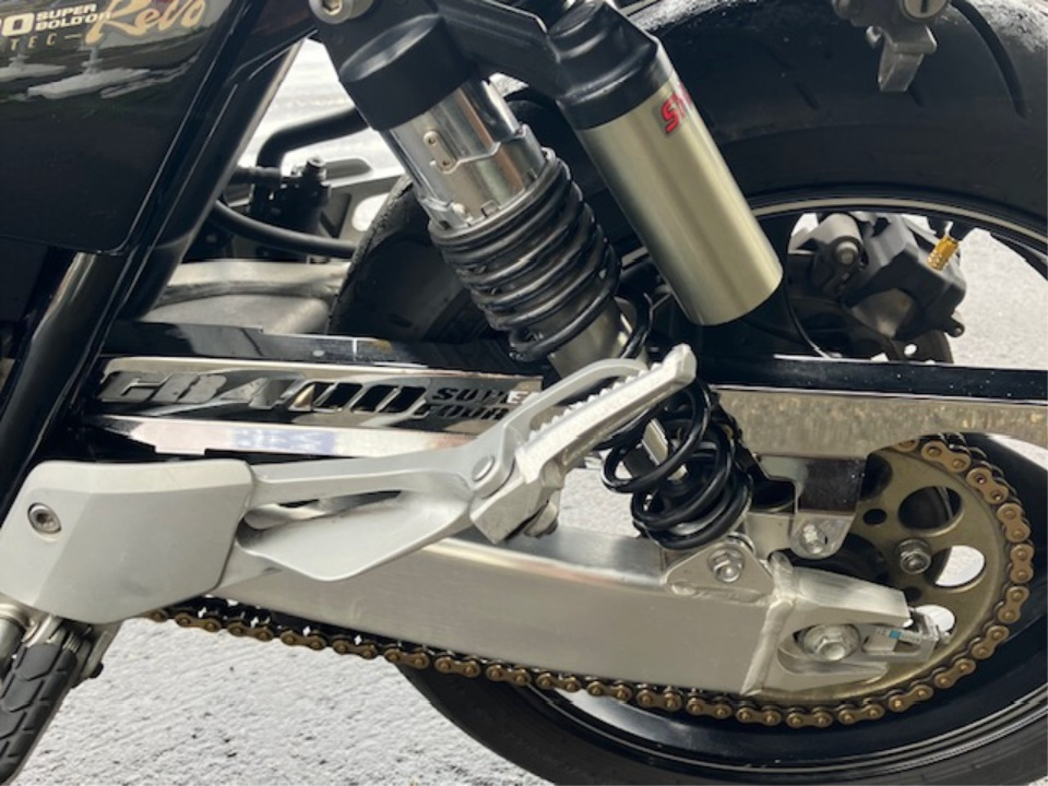 Honda CB400 S BOLDOR — фото 17