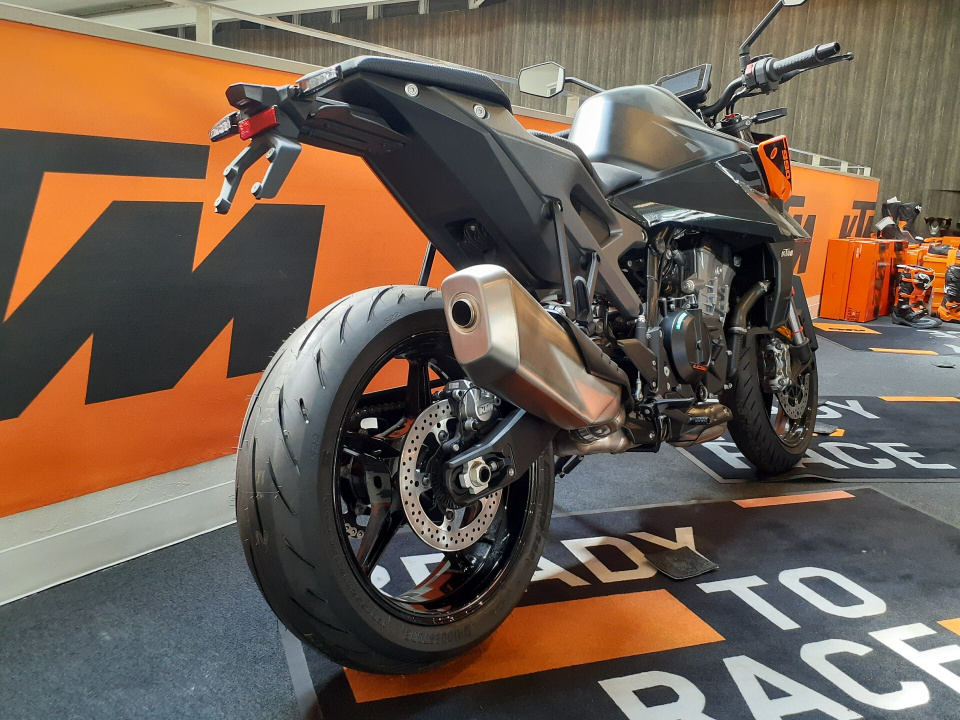 KTM 990DUKE — фото 3