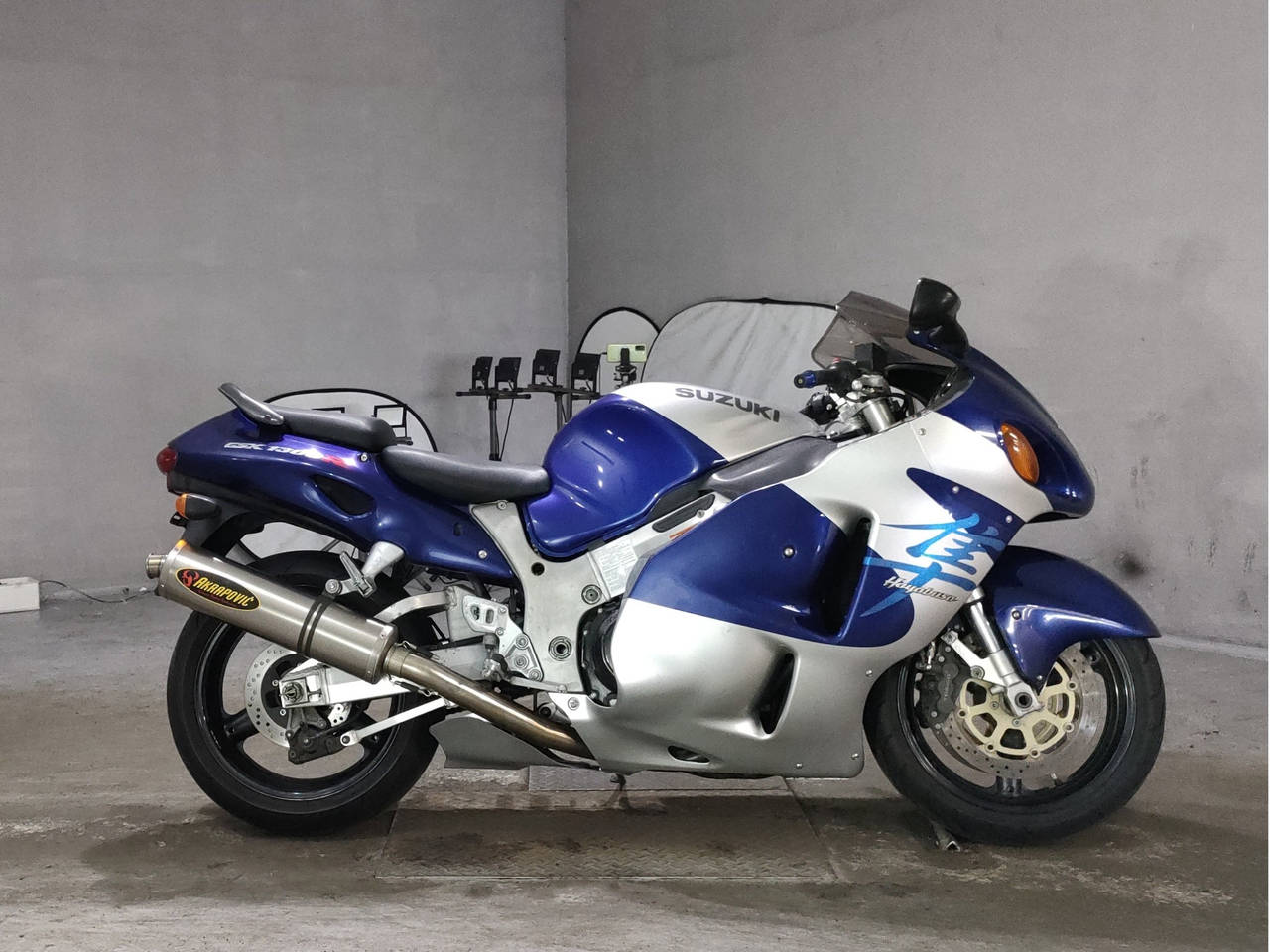 Suzuki GSX1300R HAYABUSA
