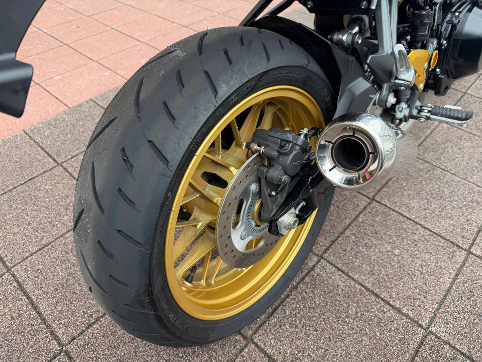 Kawasaki Z900RS SE — фото 15