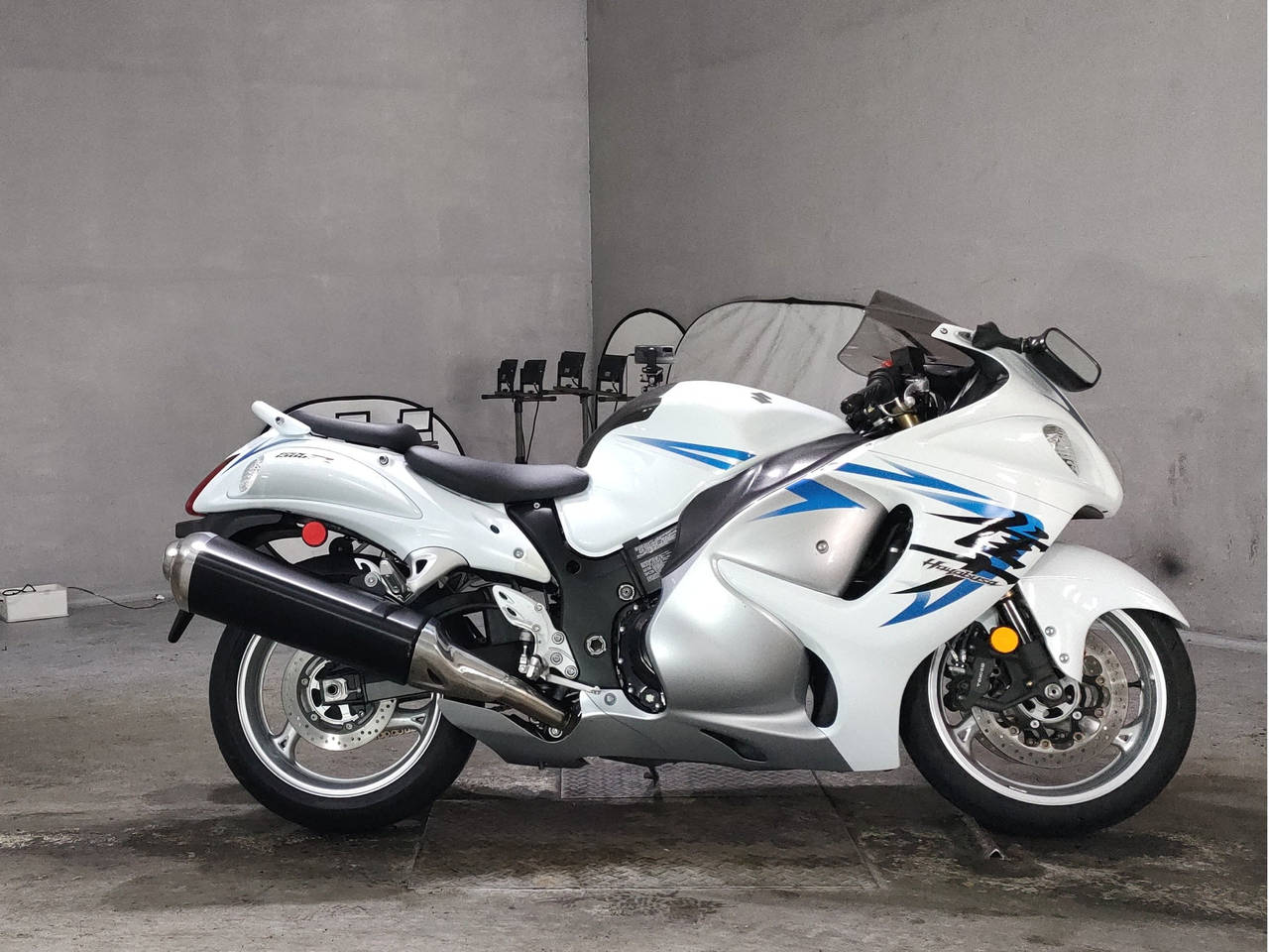 Suzuki GSX1300R HAYABUSA