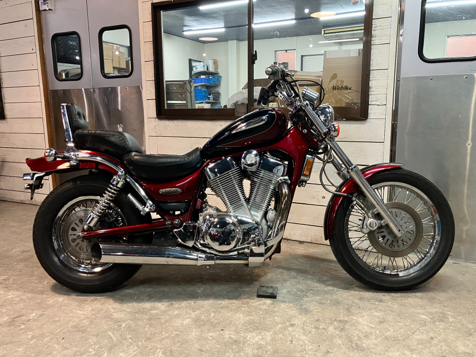 Suzuki INTRUDER 1400
