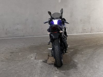 Yamaha YZF-R25 — фото 4