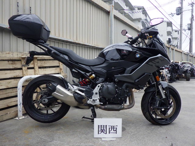 BMW F900XR