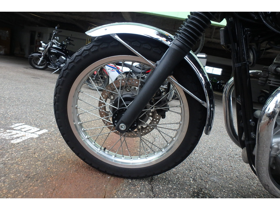 Kawasaki W400 — фото 14