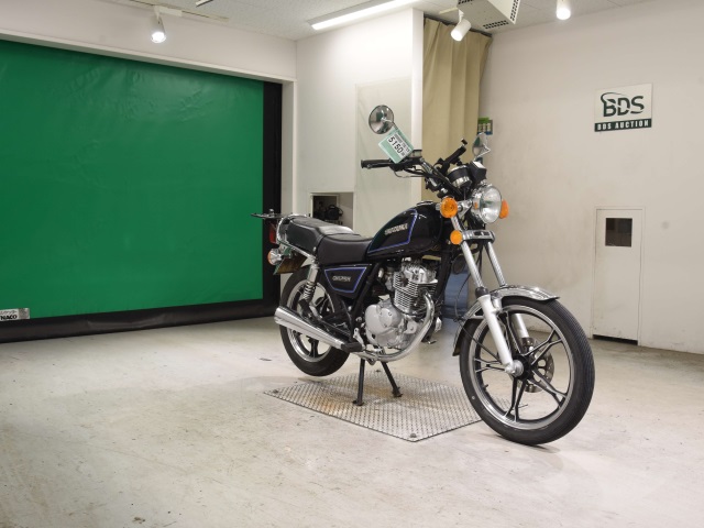 Suzuki GN125H — фото 3