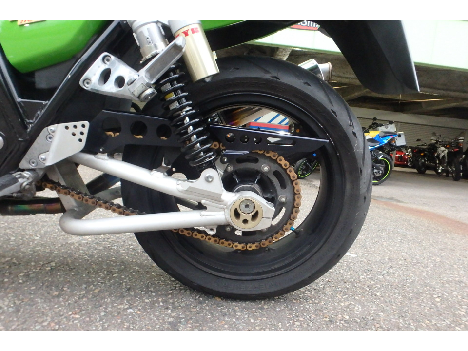 Kawasaki ZRX1100 — фото 13