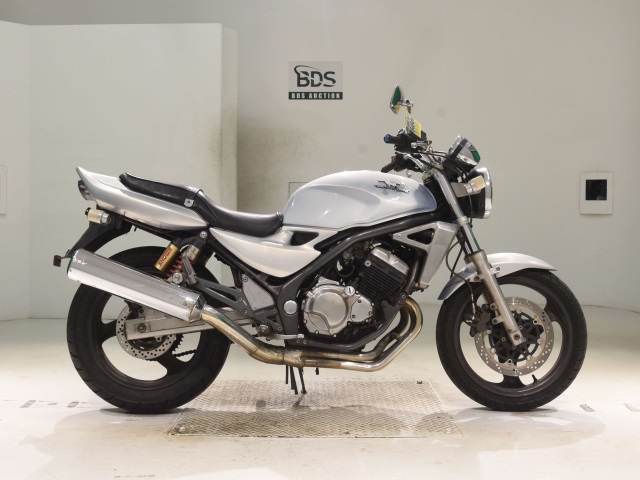 Kawasaki BALIUS ZR250