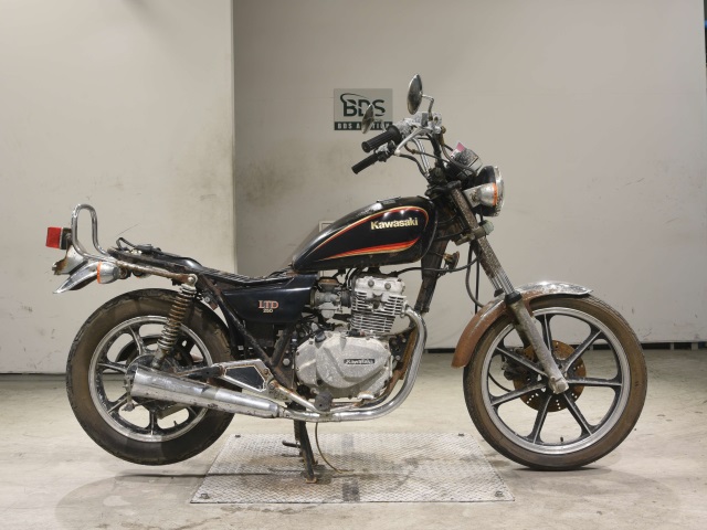 Kawasaki Z250LTD