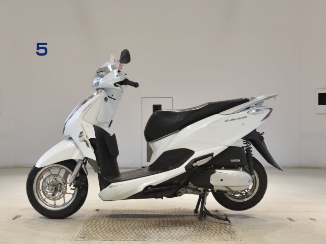 Honda LEAD125 — фото 2