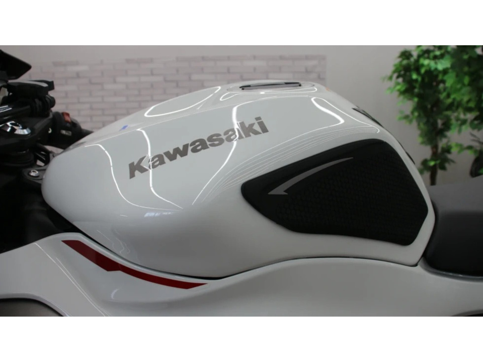 Kawasaki NINJA ZX-6RA — фото 4