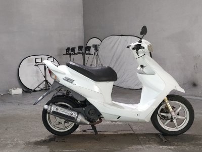 Suzuki SEPIA ZZ