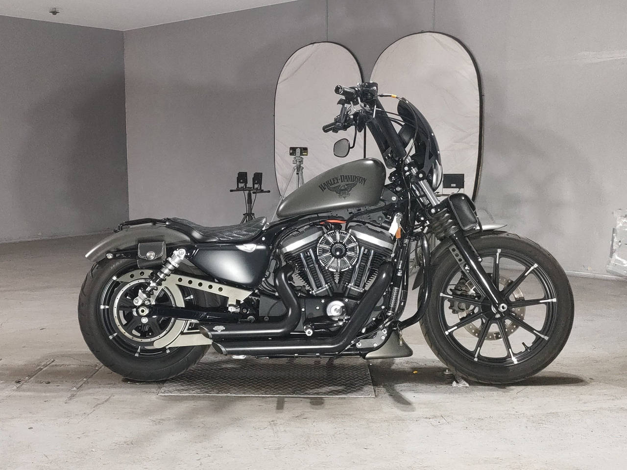 HD SPORTSTER IRON XL883N, zdjęcie 1