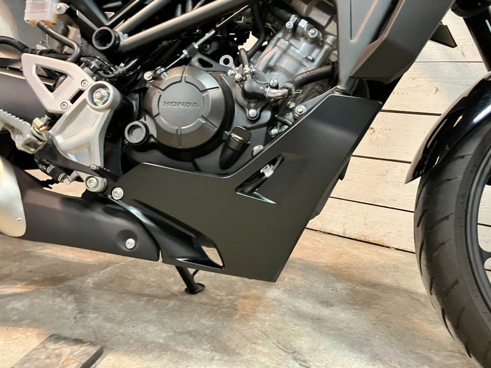 Honda CB125R — фото 14